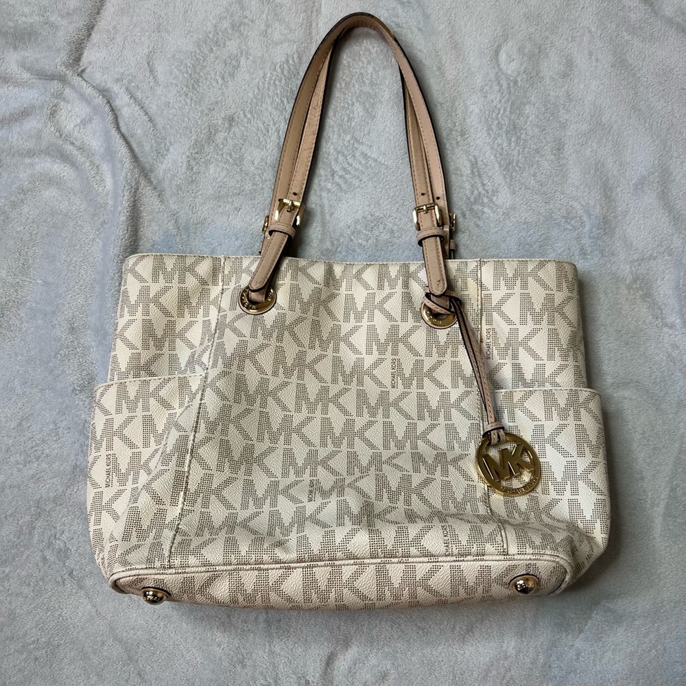 Michael Kors Cream & White Purse